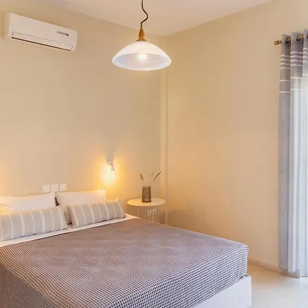 Kamini Apartman *