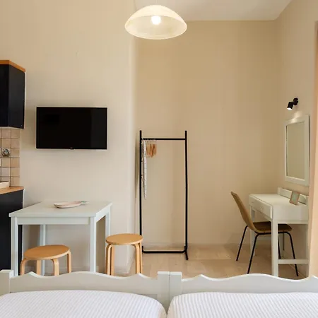 Kamini Apartman *